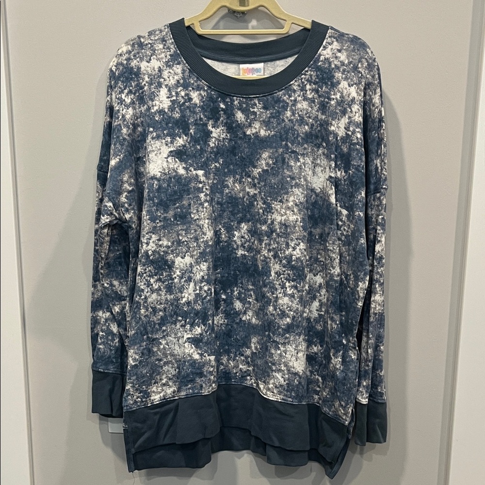 LuLaRoe Blue and White Tie-Dye Sweatshirt